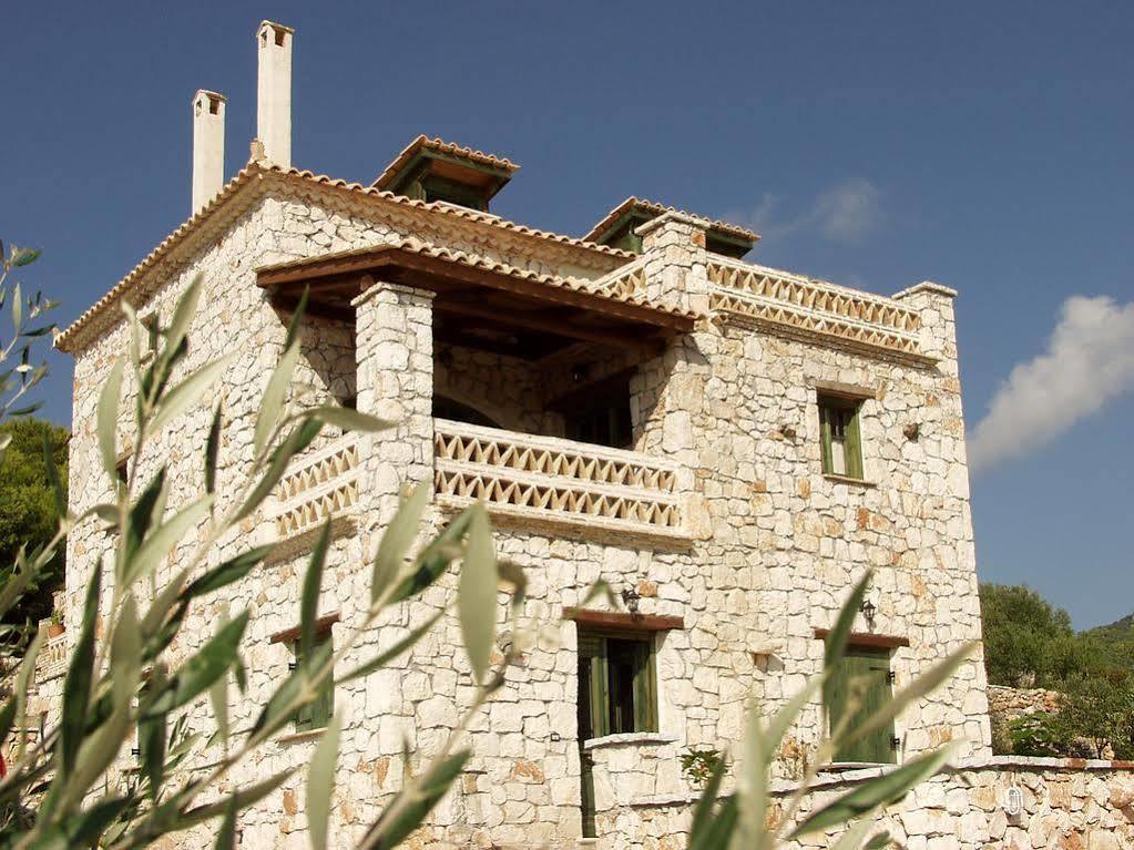 Revera Traditional Stone Villas, Apartments & Studios Keri Exterior foto