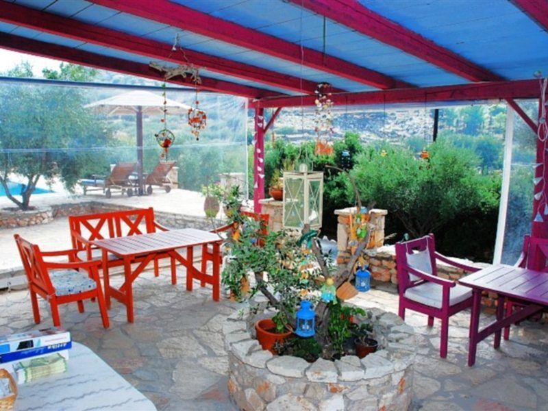 Revera Traditional Stone Villas, Apartments & Studios Keri Exterior foto